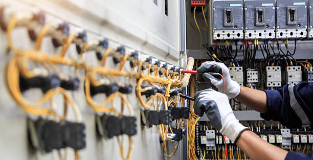 Professional Electrician technician working in Oak Harbor, WA